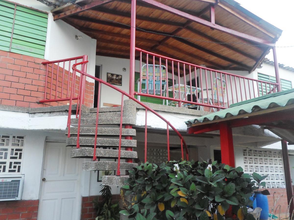 Bed and Breakfast Ortimar Толу Экстерьер фото