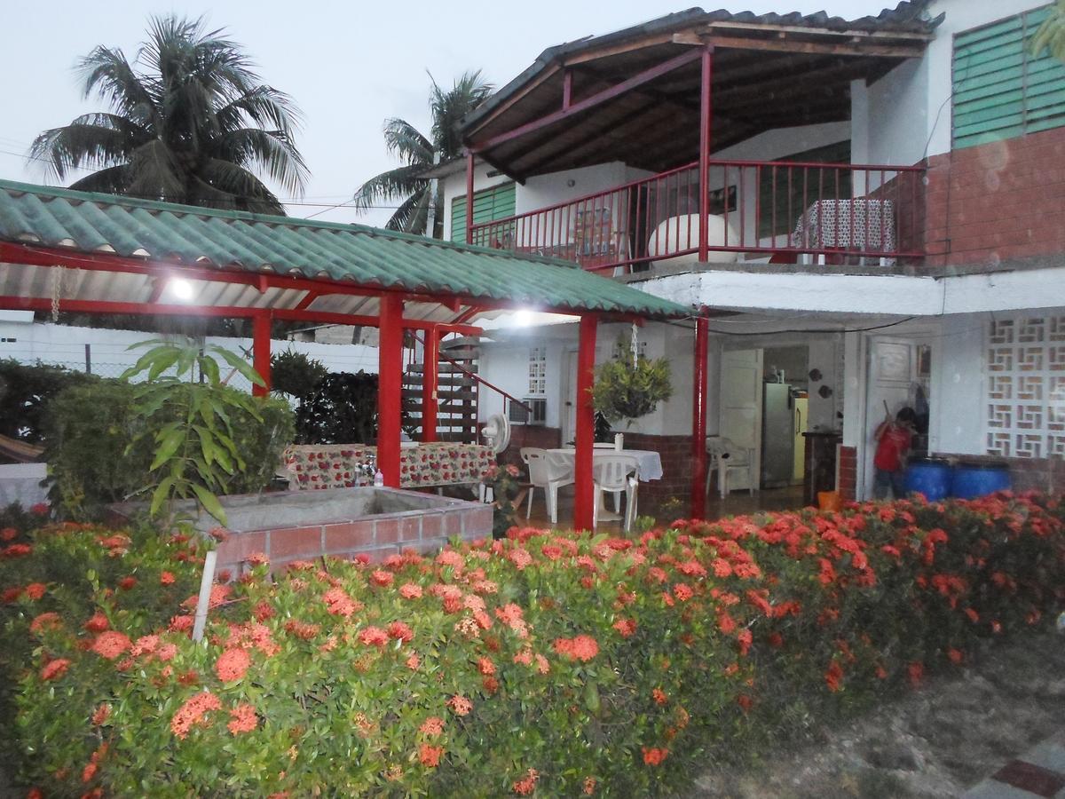 Bed and Breakfast Ortimar Толу Экстерьер фото
